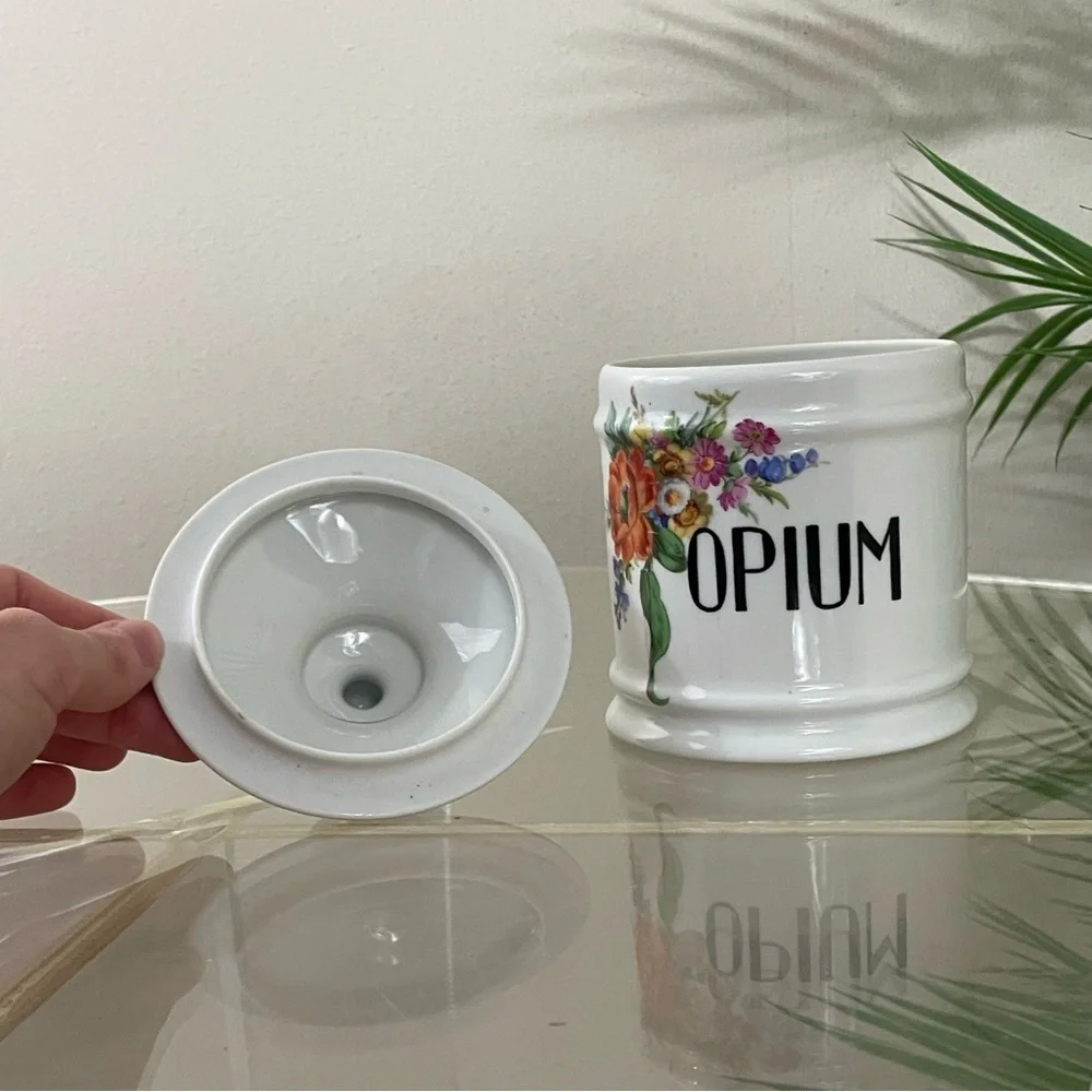 Vintage Limoges Opium Apothecary Pharmacy Porcelain trinket stash drug jar - Picture 10 of 10